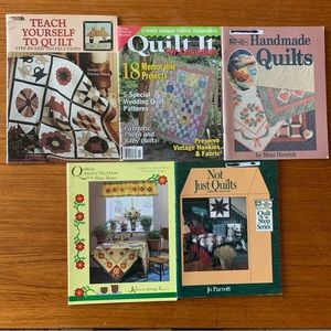 5 Quilting booklets/magazines.